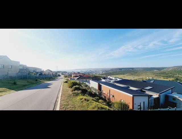 LAND FOR SALE IN SEEMEEU PARK